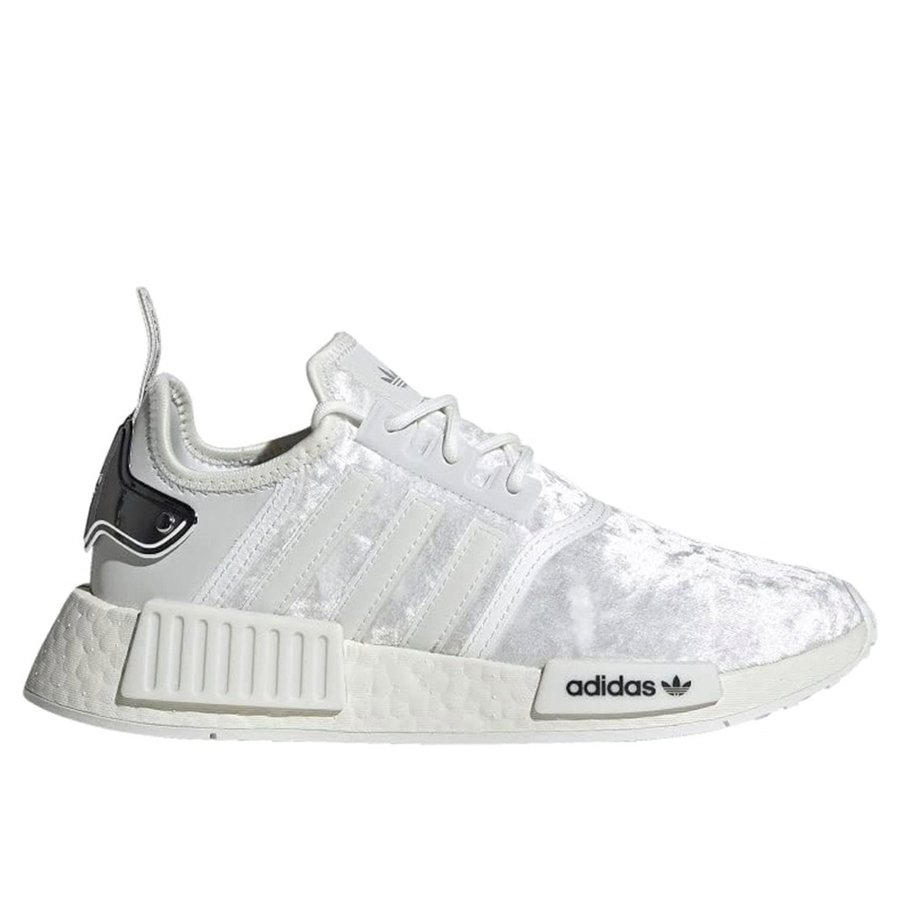 NEW Adidas NMD R1 Women’s Velour Crystal White & Silver Chrome Sz 7